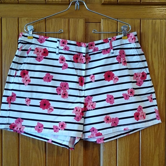 NWOT Elle Shorts - Picture 1 of 5